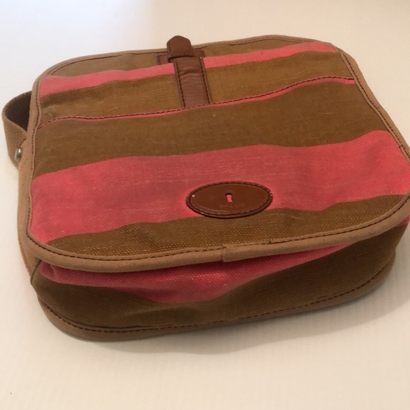 Fossil Color Block Canvas Top Flap Adjustable Crossbody Handbag - Picture 10 of 12